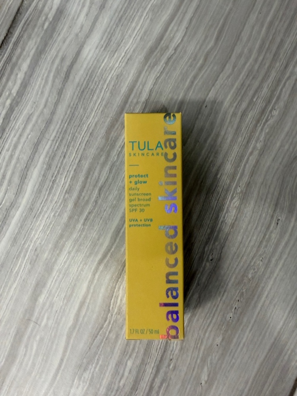 Tula Protect + Glow Daily Sunscreen Gel SPF 30 - Yellow
